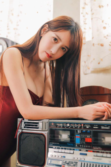 明星专题：莫妮卡·白拉德奴